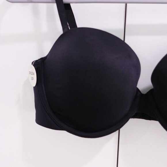 NEW b.tempt'd by Wacoal Women's Future Foundation Contour Bra Black Size 32B 953 - Picture 3 of 8